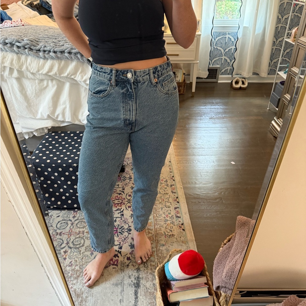 Zara Classic Mom Jean